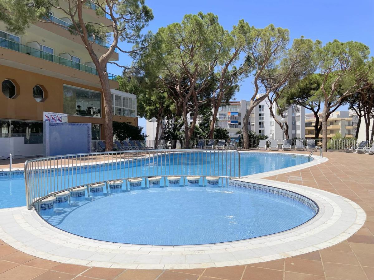 Rentalmar Blue Beach & Pool Salou Exterior photo