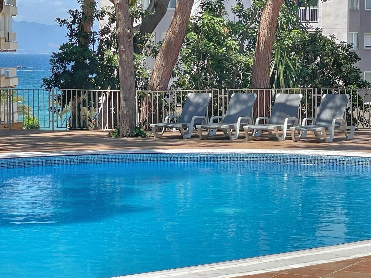 Rentalmar Blue Beach & Pool Salou Exterior photo