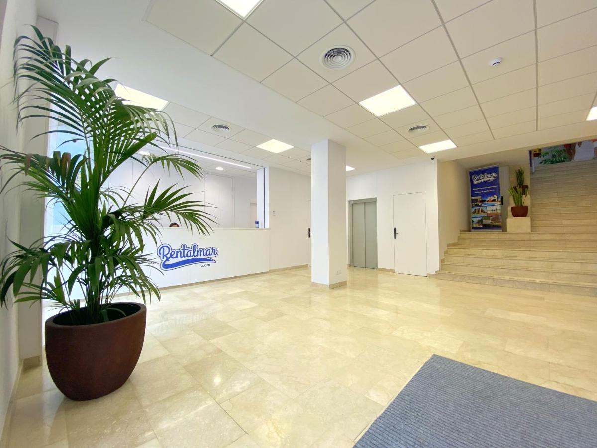 Rentalmar Blue Beach & Pool Salou Exterior photo